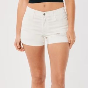 Hollister High Rise Short 3” - Size 29